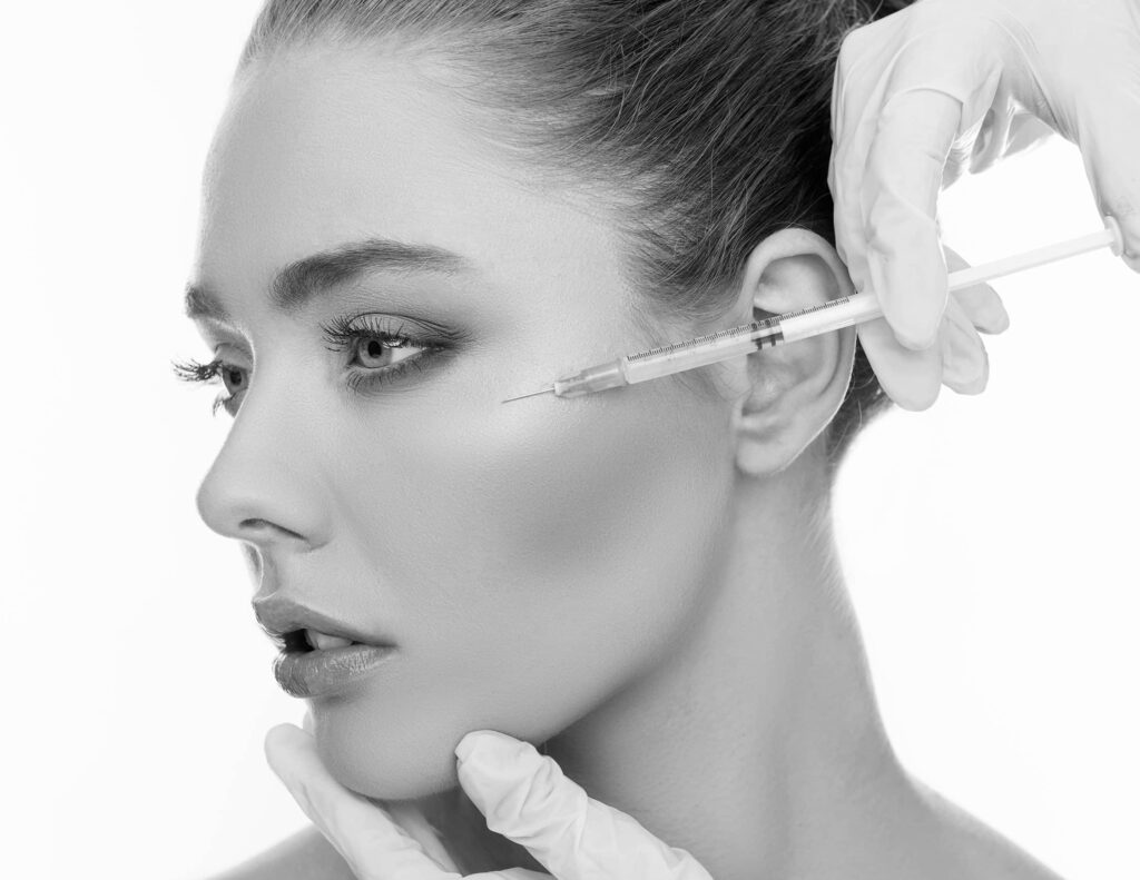Les injection d'acide hyaluronique sur votre visage, chez CLEM - Suresnes