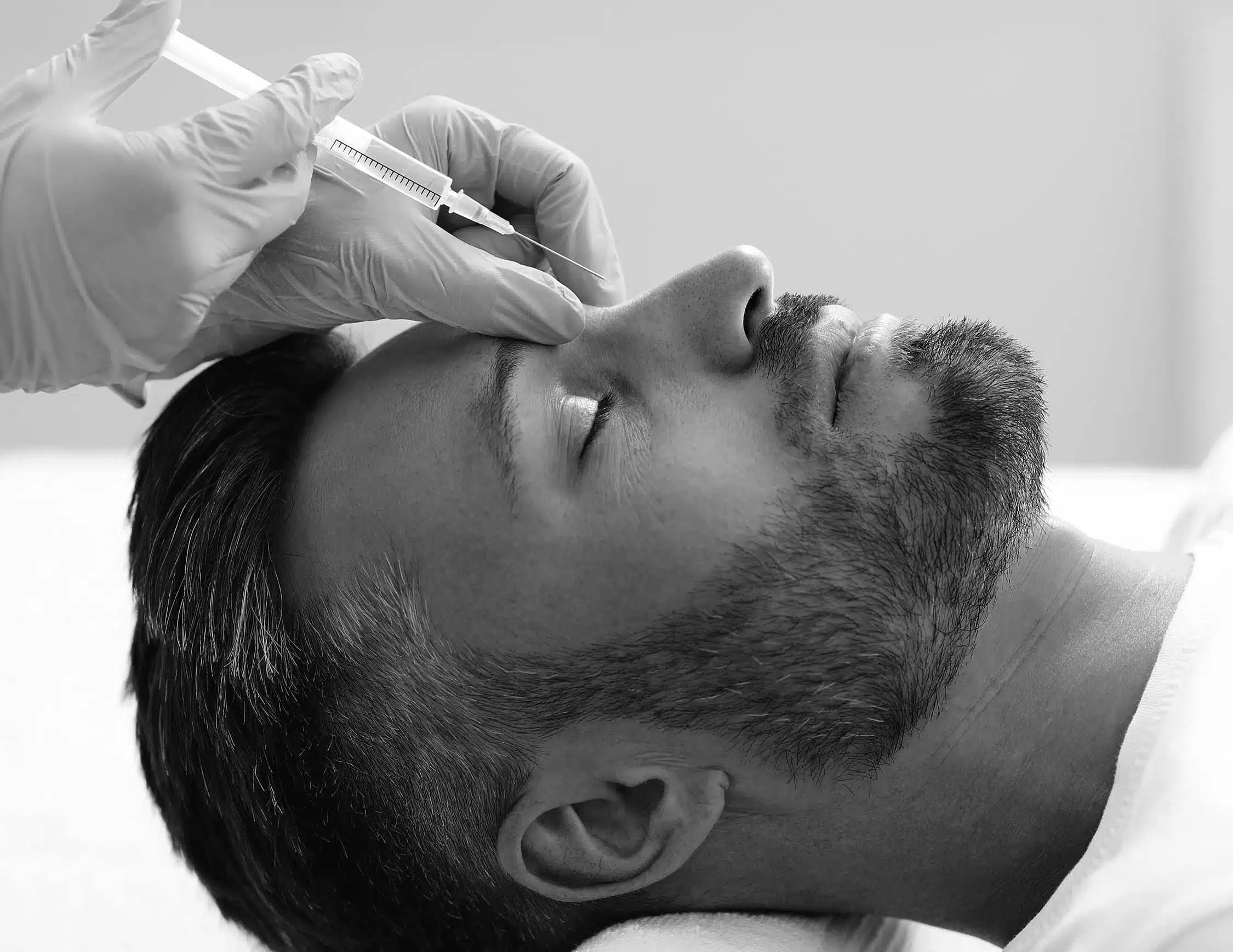 Injection Botox, à Suresnes - Pointe du nez - Tarif | CLEM, Centre Esthétique