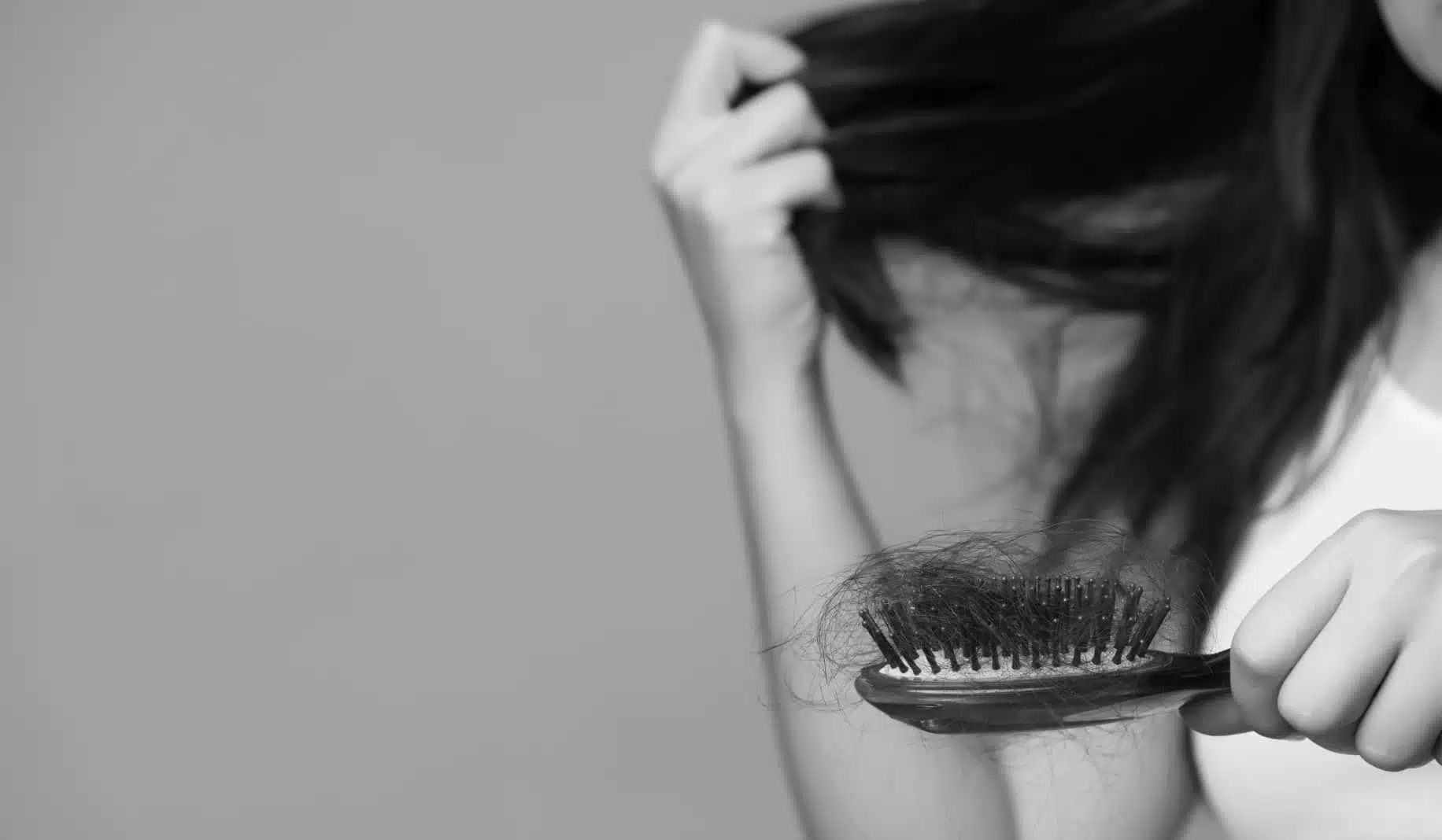 Grossesse et chute de cheveux : est-ce normal ? | CLEM | Suresnes